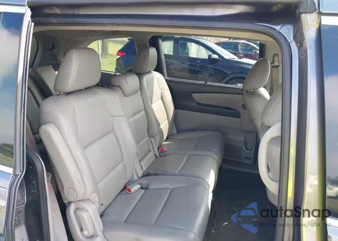 2015 Honda Odyssey Touring/Touring Elite z USA, uszkodzony, nr VIN 5FNRL5H93FB099048